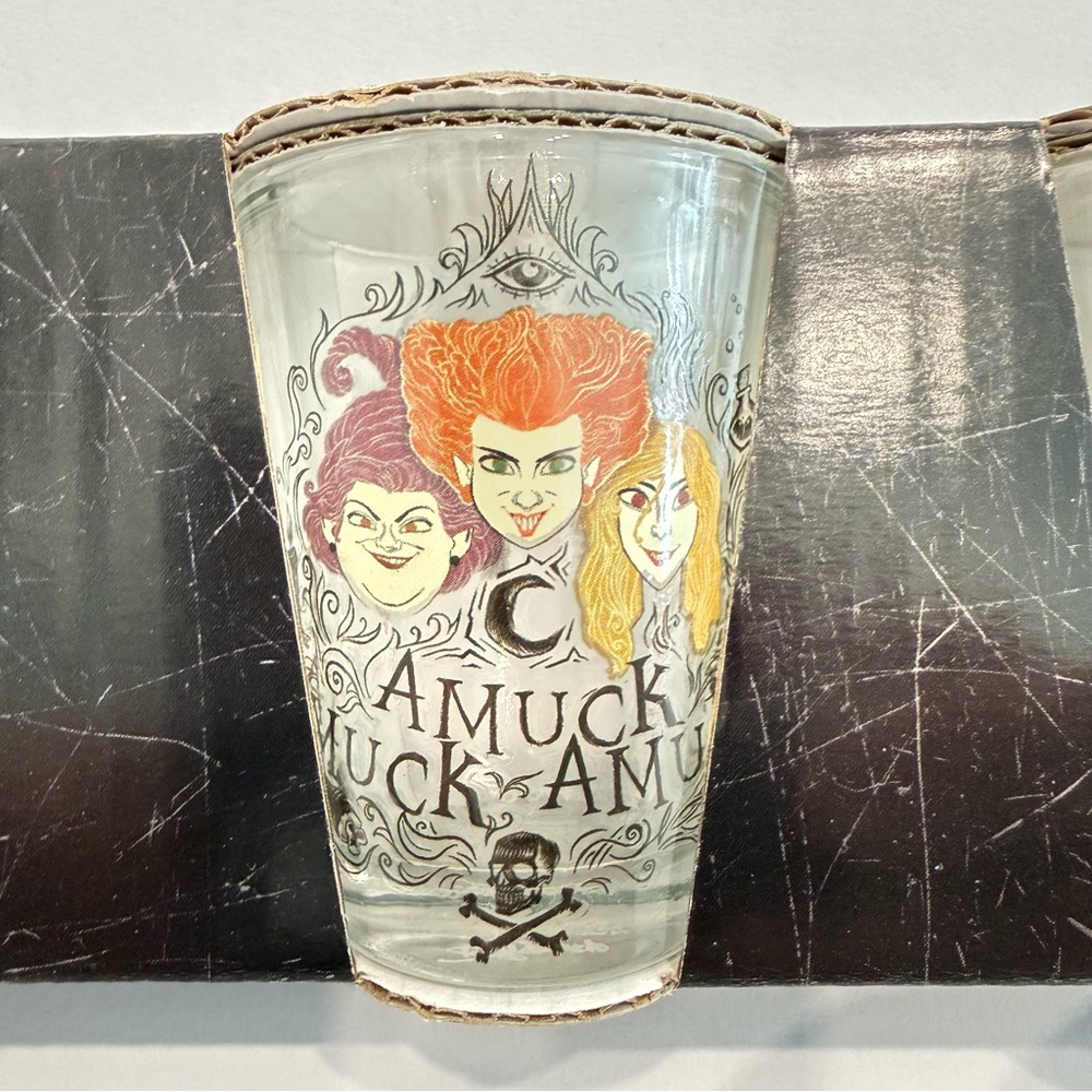 Spooky Disney Hocus Pocus Collectible Shot Glass Set - 6 Pack - Picture 5 of 8